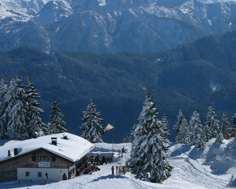 Tölzer Hütte im Winter