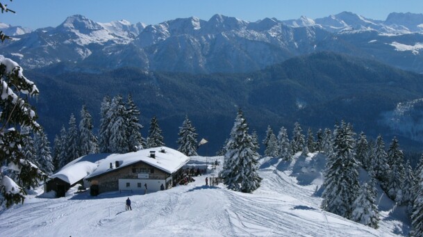 Tölzer Hütte im Winter