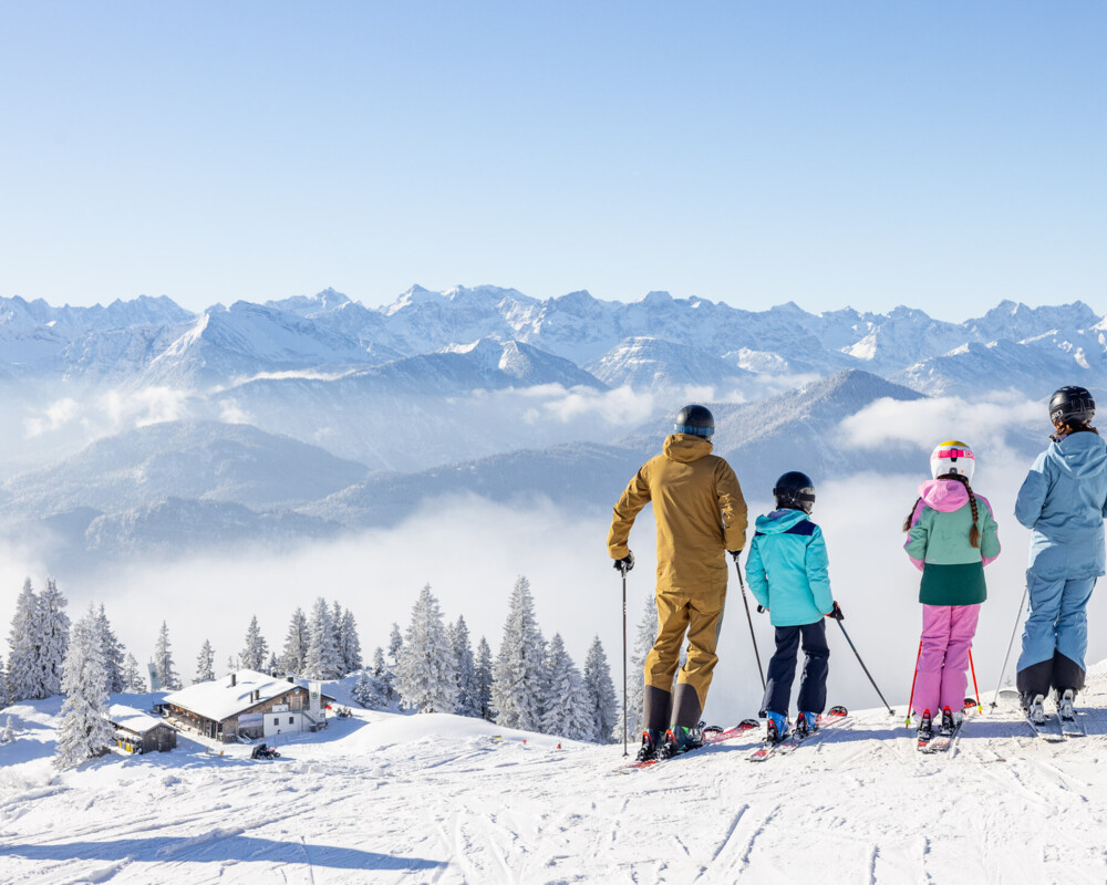 Familien-Skitag mit traumhaftem Ausblick
