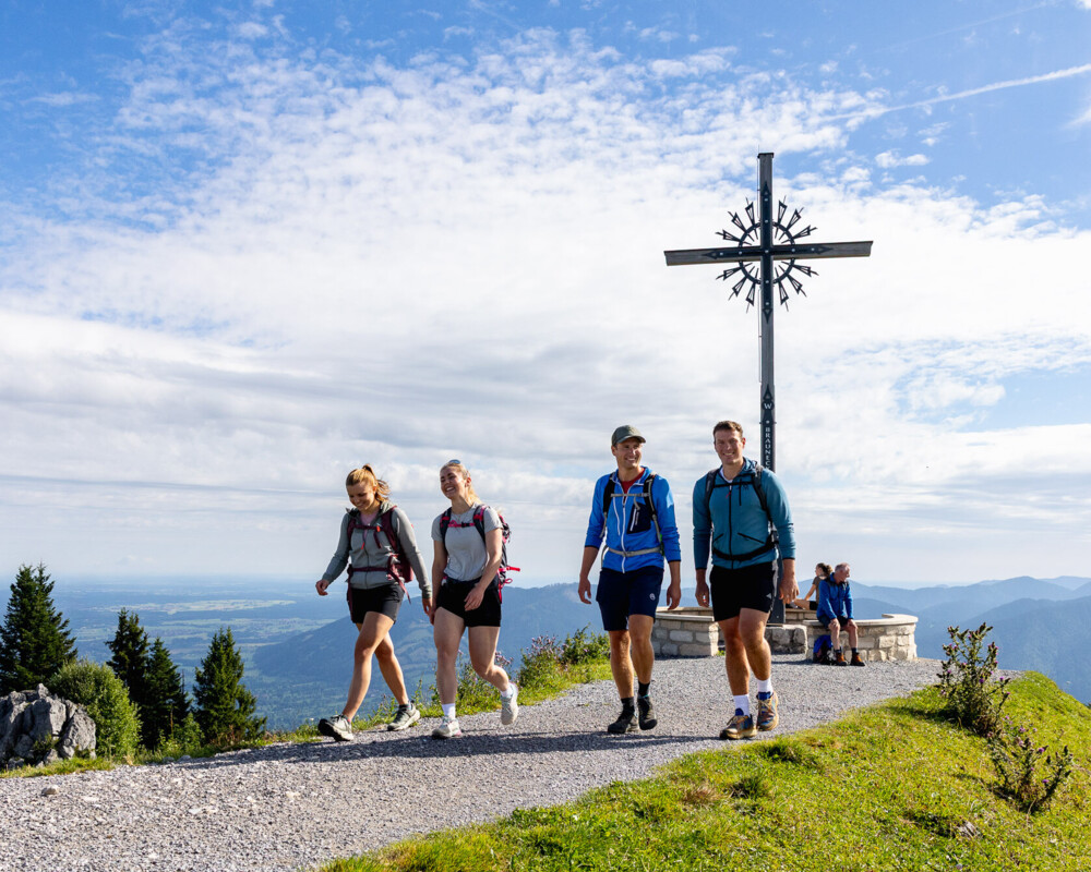 Tourismus Lenggries, A. Greiter, Wanderer am Brauneck 2026